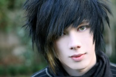 mens-emo-hairstyle